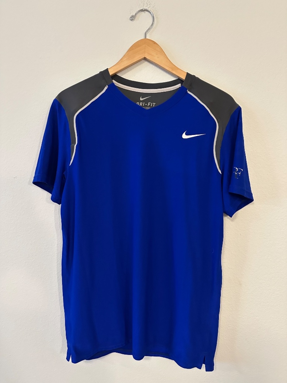 Nike Roger Federer RF Madrid 2011 Tennis Shirt Blue Gray Men's M